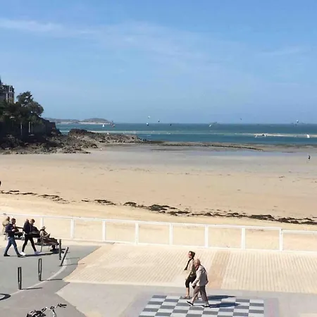 Apartment T2 50m Du Marcheplagesjardin Priverue Calme